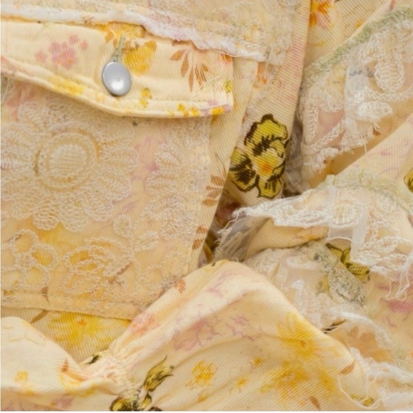 POL Floral Patchwork Jacket with Frayed Edges MED - Picture 3 of 3